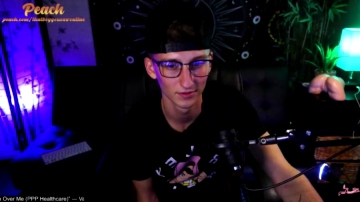 Anotherskinnyboy  28-08-2021 video lesbian